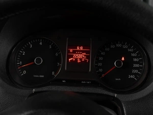 Седан Volkswagen Polo 2010 года, 779000 рублей, Тюмень