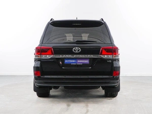 Внедорожник Toyota Land Cruiser 2019 года, 6439050 рублей, Москва