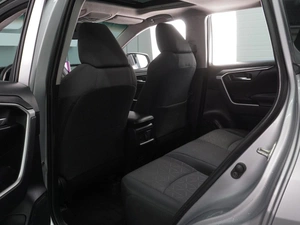 Внедорожник Toyota RAV4 2019 года, 2499000 рублей, Воронеж