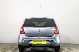 Хетчбэк Renault Sandero 2011 года, 459000 рублей, Пермь
