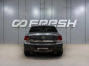 Седан Opel Astra 2010 года, 499000 рублей, Воронеж