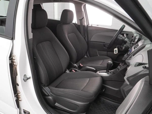 Хетчбэк Chevrolet Aveo 2012 года, 764000 рублей, Воронеж