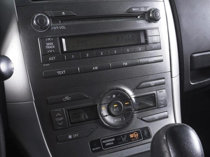 Хетчбэк Toyota Auris 2008 года, 690000 рублей, Ростов-на-Дону