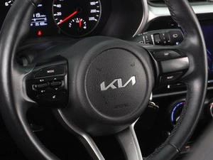 Хетчбэк Kia Rio X 2022 года, 2039000 рублей, Воронеж