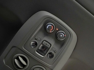 Минивэн Peugeot Traveller 2022 года, 2629999 рублей, Москва