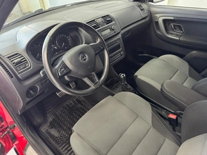 Хетчбэк Skoda Fabia 2014 года, 835000 рублей, Красноярск
