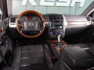 Внедорожник Volkswagen Touareg 2009 года, 1299000 рублей, Воронеж