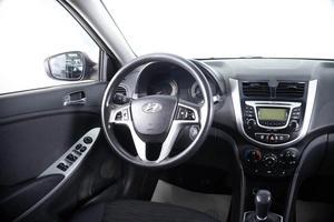 Седан Hyundai Solaris 2013 года, 579000 рублей, Пермь