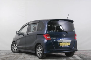 Минивэн Honda Freed 2010 года, 999000 рублей, Кемерово