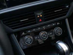 Седан Volkswagen Jetta 2021 года, 2080000 рублей, Краснодар