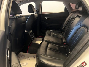 Седан Hyundai Sonata 2020 года, 2149000 рублей, Красноярск