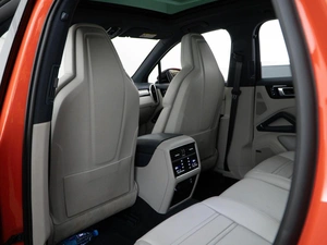 Внедорожник Porsche Cayenne 2019 года, 9964046 рублей, Москва