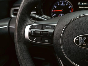 Седан Kia K5 2021 года, 2630000 рублей, Краснодар