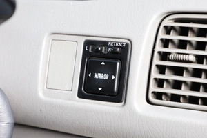 Минивэн Toyota Nadia 2000 года, 589000 рублей, Новосибирск