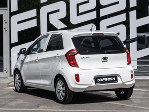 Хетчбэк Kia Picanto 2012 года, 919000 рублей, Волгоград