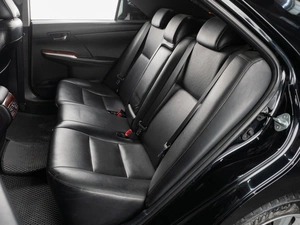 Седан Toyota Camry 2012 года, 1670000 рублей, Тюмень