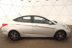 Седан Hyundai Solaris 2012 года, 830000 рублей, Орёл
