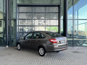 Лифтбек ВАЗ (LADA) Granta 2018 года, 600000 рублей, Уфа