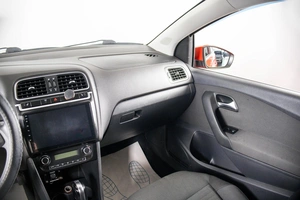 Хетчбэк Volkswagen Polo 2010 года, 759000 рублей, Пермь