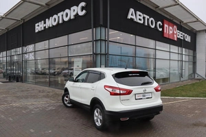 Внедорожник Nissan Qashqai 2015 года, 1620000 рублей, Мирное