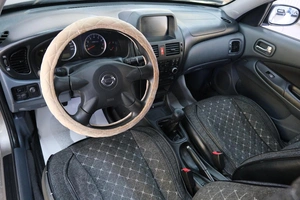 Хетчбэк Nissan Almera 2005 года, 439000 рублей, Омск