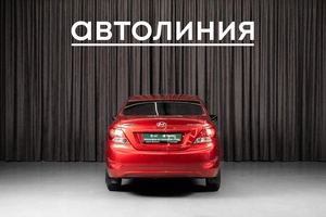 Седан Hyundai Solaris 2012 года, 989000 рублей, Красноярск
