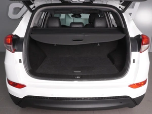 Внедорожник Hyundai Tucson 2015 года, 1820000 рублей, Красный Пахарь