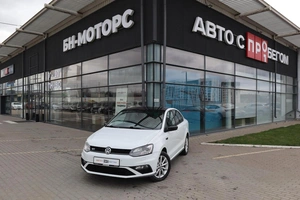 Седан Volkswagen Polo 2016 года, 1300000 рублей, Мирное