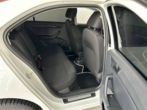 Хэтчбек 4 дв. Skoda Rapid 2019 года, 1250000 рублей, Смоленск