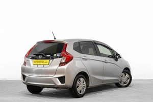 Хетчбэк Honda Fit 2017 года, 1099000 рублей, Барнаул