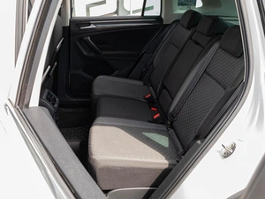 Внедорожник Volkswagen Tiguan 2017 года, 2325000 рублей, Краснодар