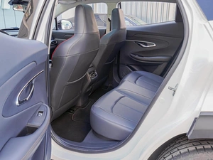 Внедорожник Changan UNI-T 2023 года, 2498000 рублей, Краснодар