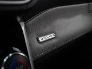 Минивэн Toyota Veloz 2023 года, 4249000 рублей, Тюмень