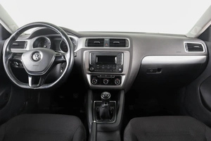 Седан Volkswagen Jetta 2017 года, 900000 рублей, Пермь