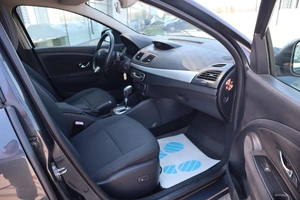 Хэтчбек Renault Megane 2012 года, 900000 рублей, Мирное