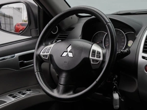 Внедорожник Mitsubishi Pajero Sport 2012 года, 1730000 рублей, Волгоград