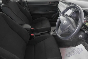 Седан Toyota Corolla Axio 2018 года, 1389000 рублей, Кемерово