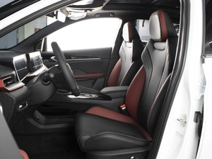 Внедорожник Geely Coolray 2024 года, 2760000 рублей, Омск