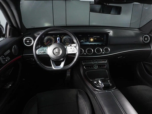 Седан Mercedes-benz E-класс 2019 года, 3625000 рублей, Минеральные Воды