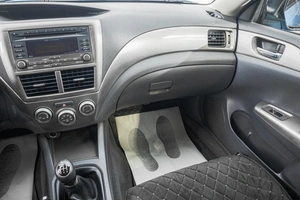 Хетчбэк Subaru Impreza 2007 года, 699000 рублей, Барнаул