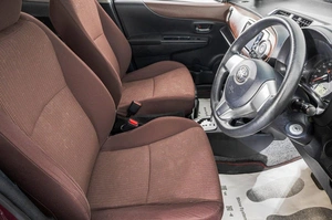 Хетчбэк Toyota Vitz 2012 года, 849000 рублей, Барнаул