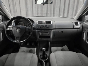 Универсал Skoda Fabia 2009 года, 420000 рублей, Красноярск