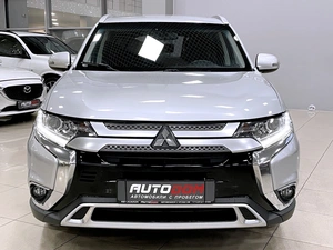 Внедорожник Mitsubishi Outlander 2018 года, 1787000 рублей, Солонцы