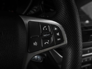 Седан ВАЗ (LADA) Vesta Cross 2019 года, 915000 рублей, Тюмень