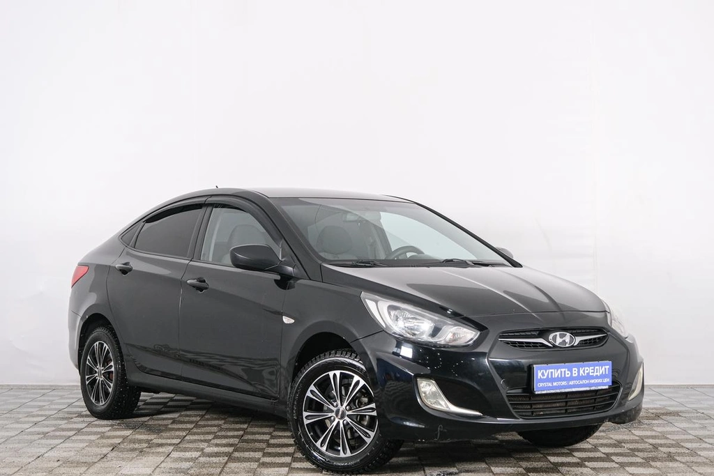 Хетчбэк Hyundai Solaris 2011 года, 719000 рублей, Красноярск