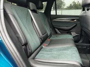 Внедорожник Geely Monjaro 2022 года, 3296000 рублей, Ижевск