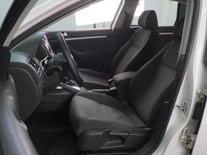 Седан Volkswagen Jetta 2010 года, 899000 рублей, Воронеж