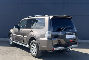 Внедорожник Mitsubishi Pajero 2015 года, 2290000 рублей, Солонцы