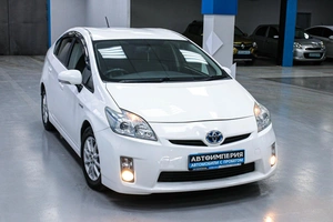 Лифтбек Toyota Prius 2011 года, 953000 рублей, Солонцы