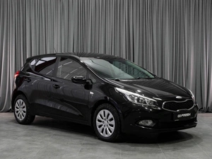 Хетчбэк Kia Ceed 2013 года, 1039000 рублей, Тюмень